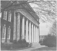 Aycock Auditorium columns