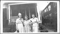 Myrtle Otto Hanke with her family